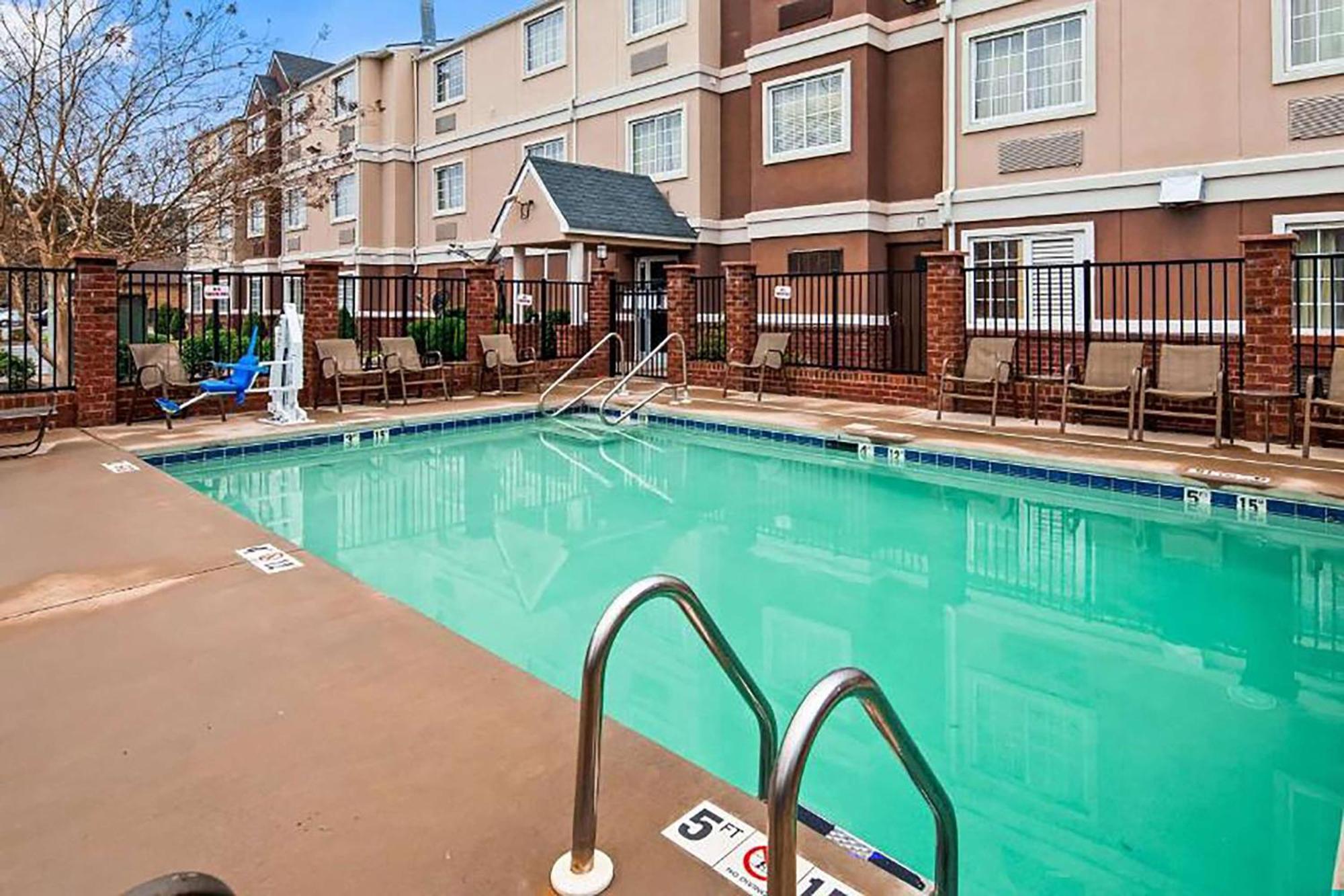 Baymont By Wyndham Elizabeth City Extérieur photo