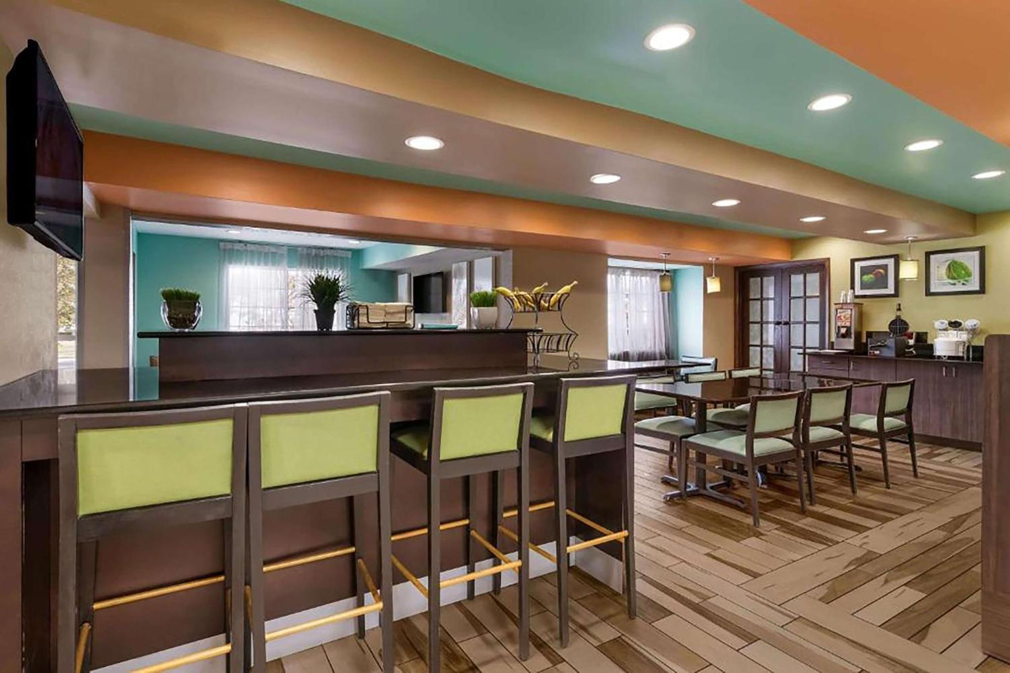 Baymont By Wyndham Elizabeth City Extérieur photo